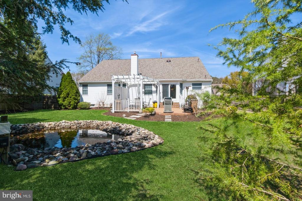 205 Amberfield Dr