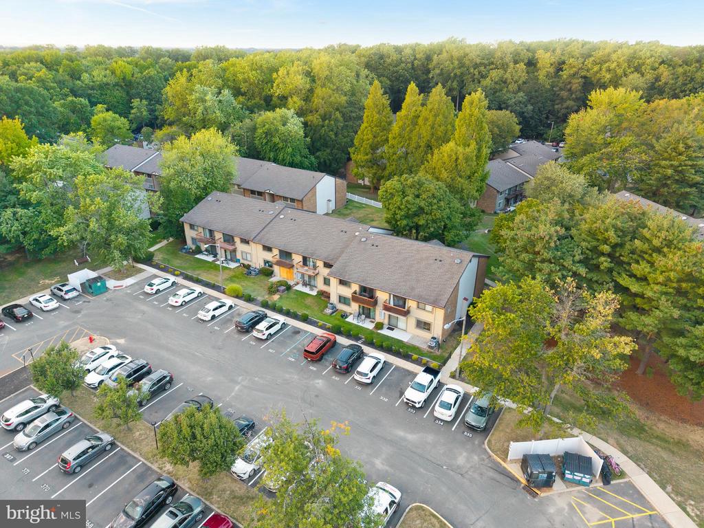 115 E KINGS HIGHWAY #216