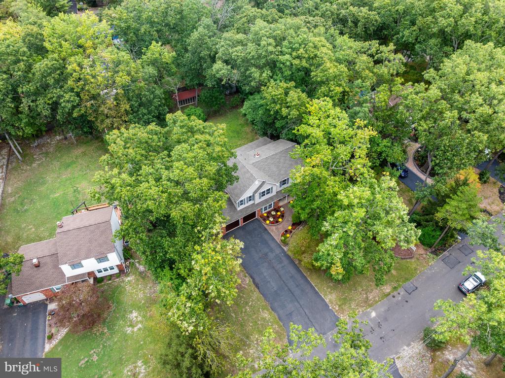 235 LAKESHORE DRIVE