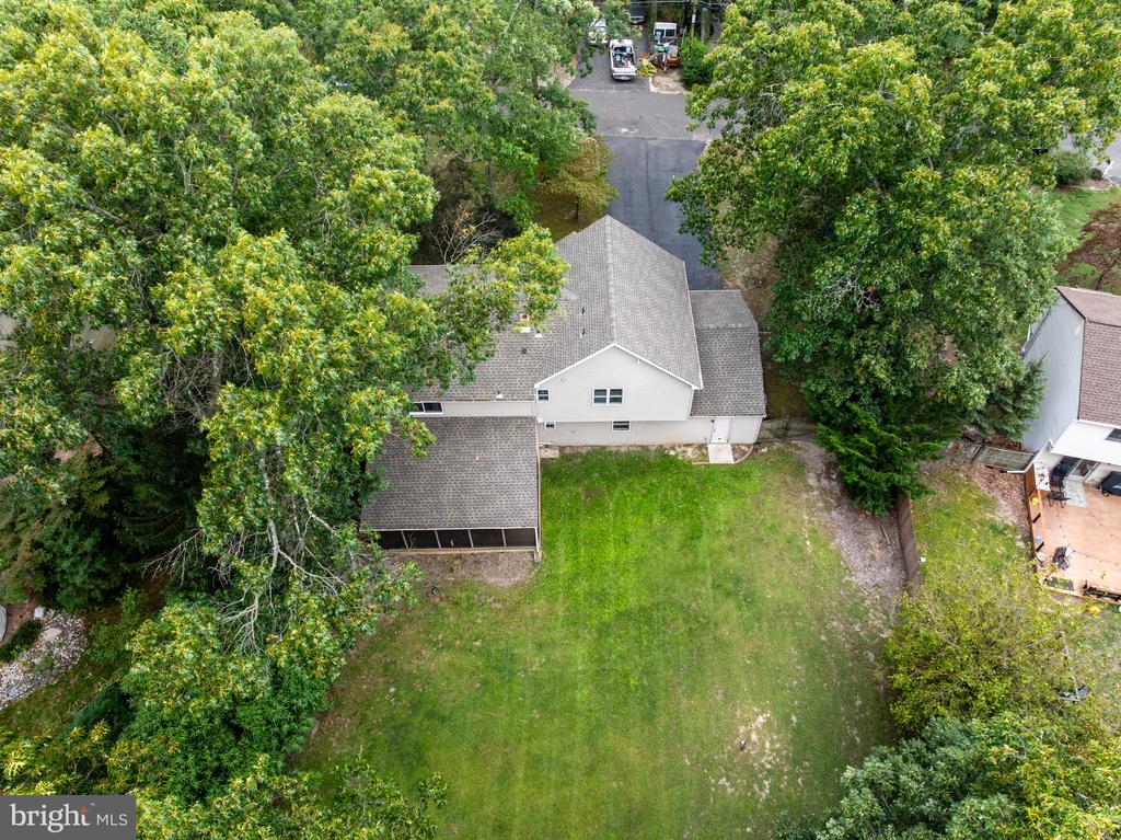 235 LAKESHORE DRIVE