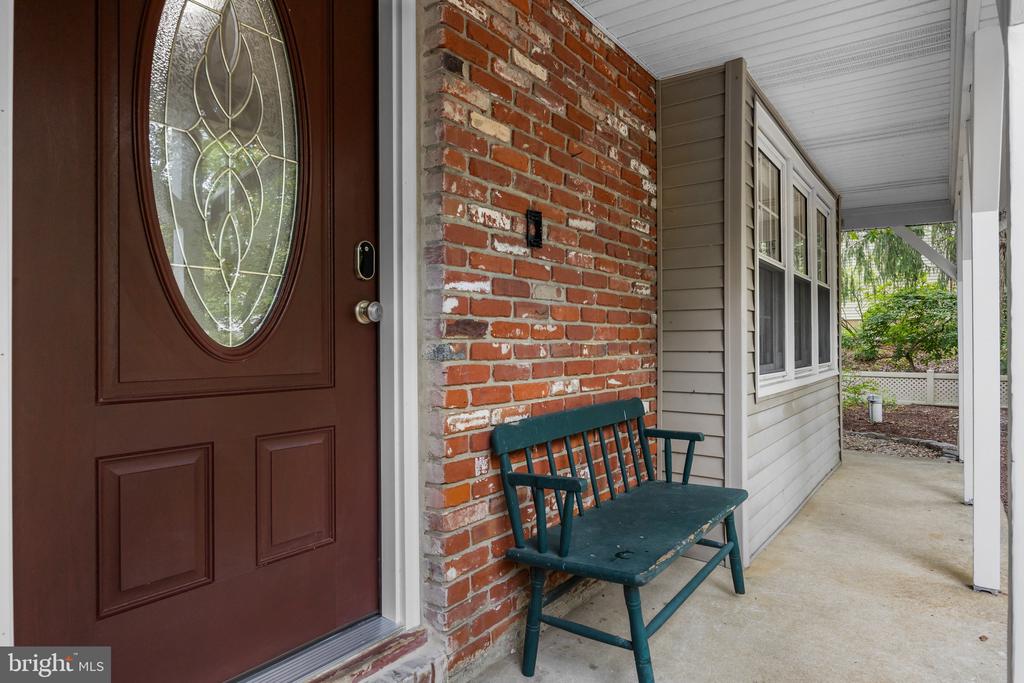 235 LAKESHORE DRIVE