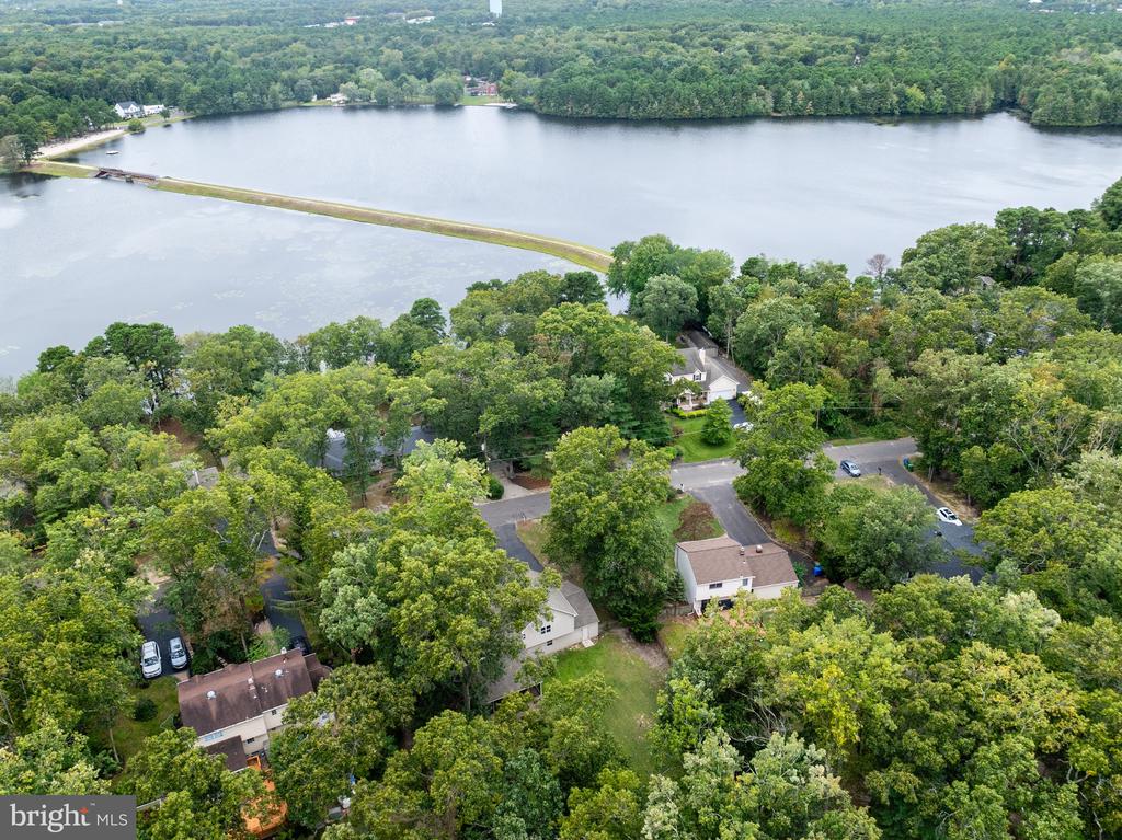 235 LAKESHORE DRIVE