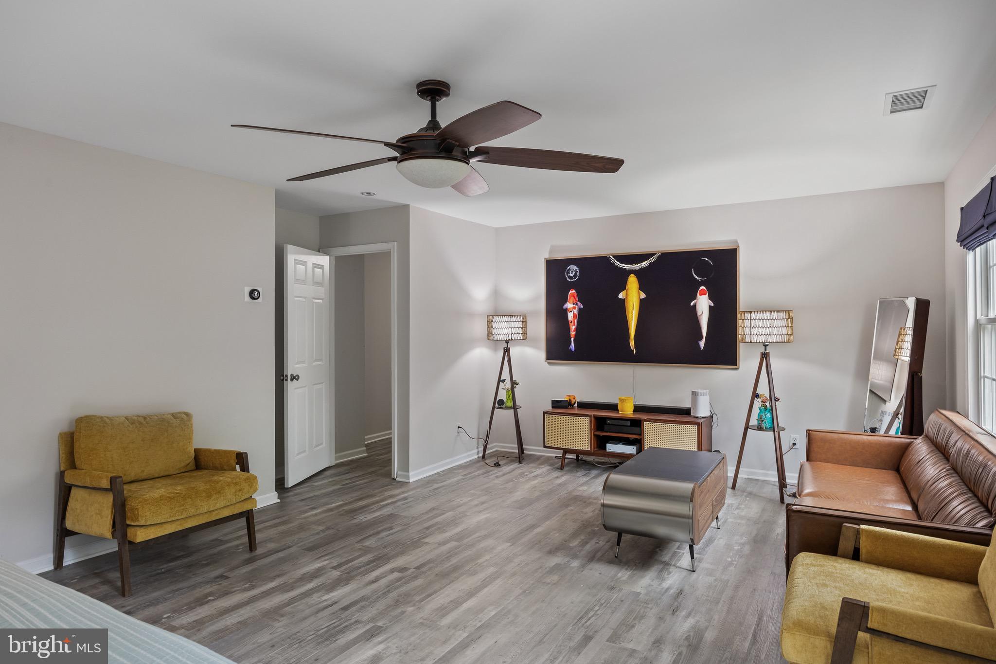 235 LAKESHORE DRIVE
