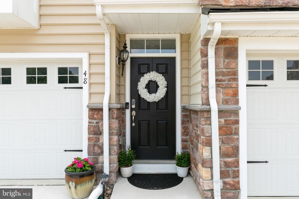 48 KEEGAN COURT