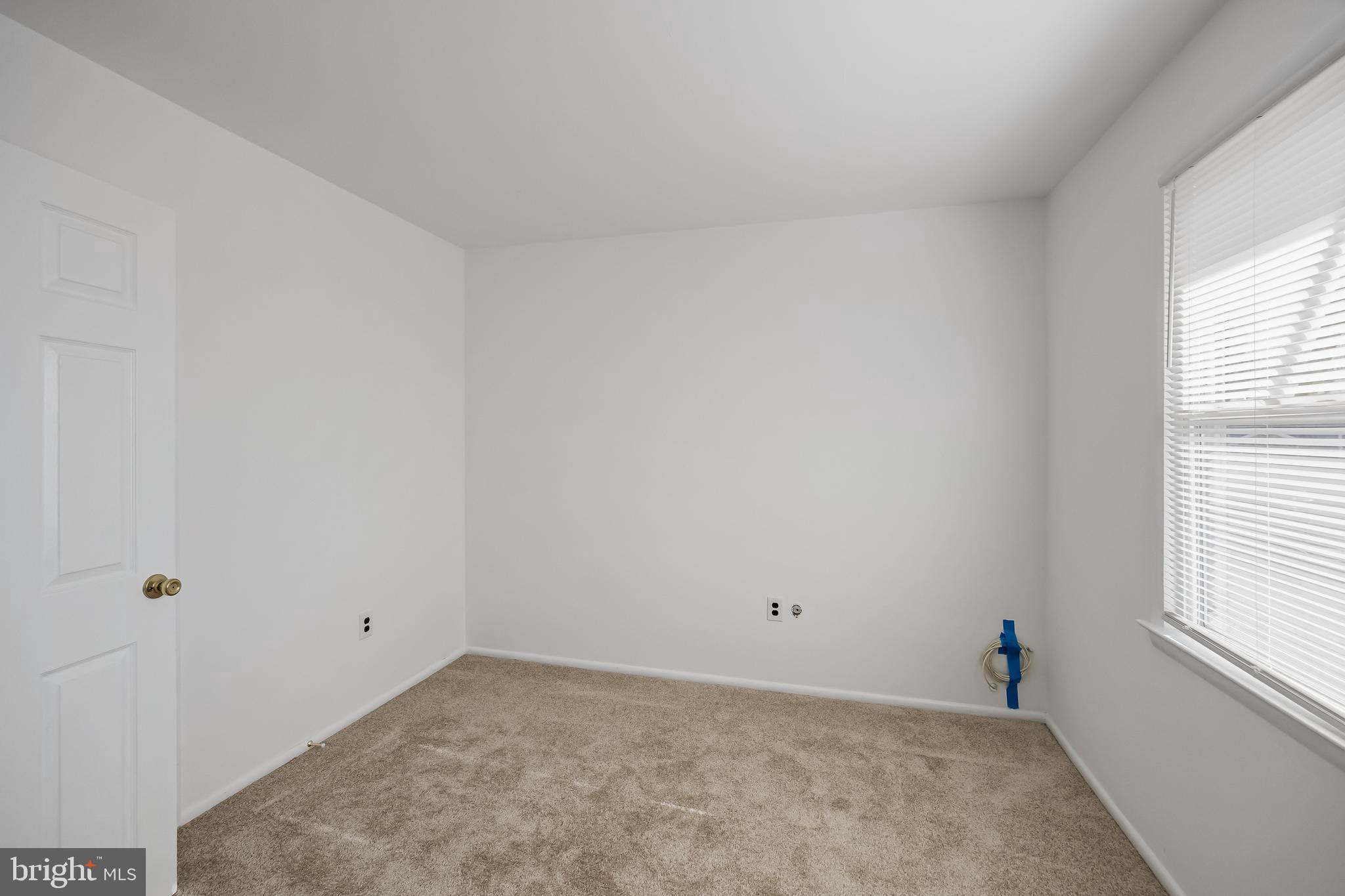 227 UNIVERSITY AVENUE