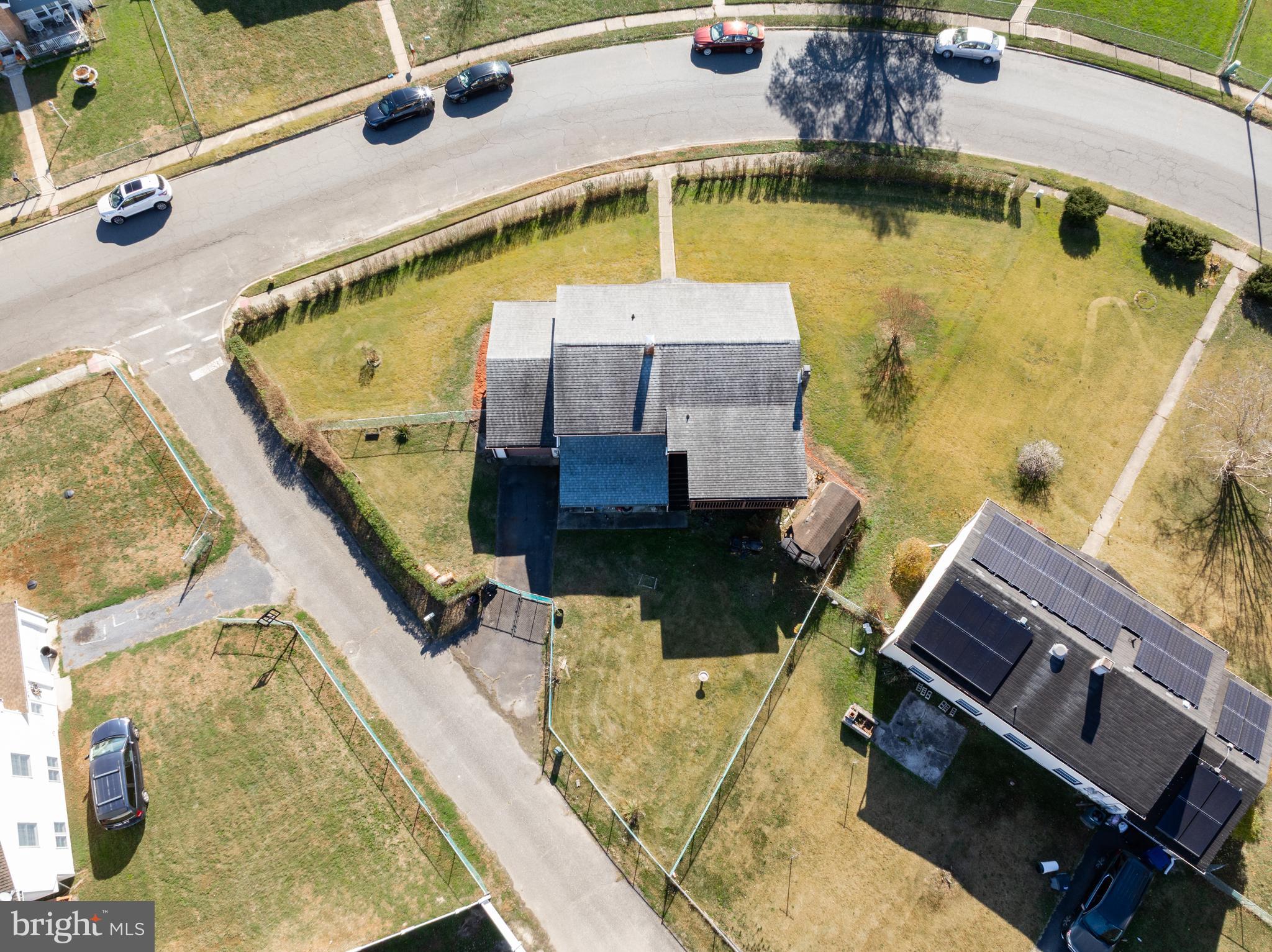 227 UNIVERSITY AVENUE