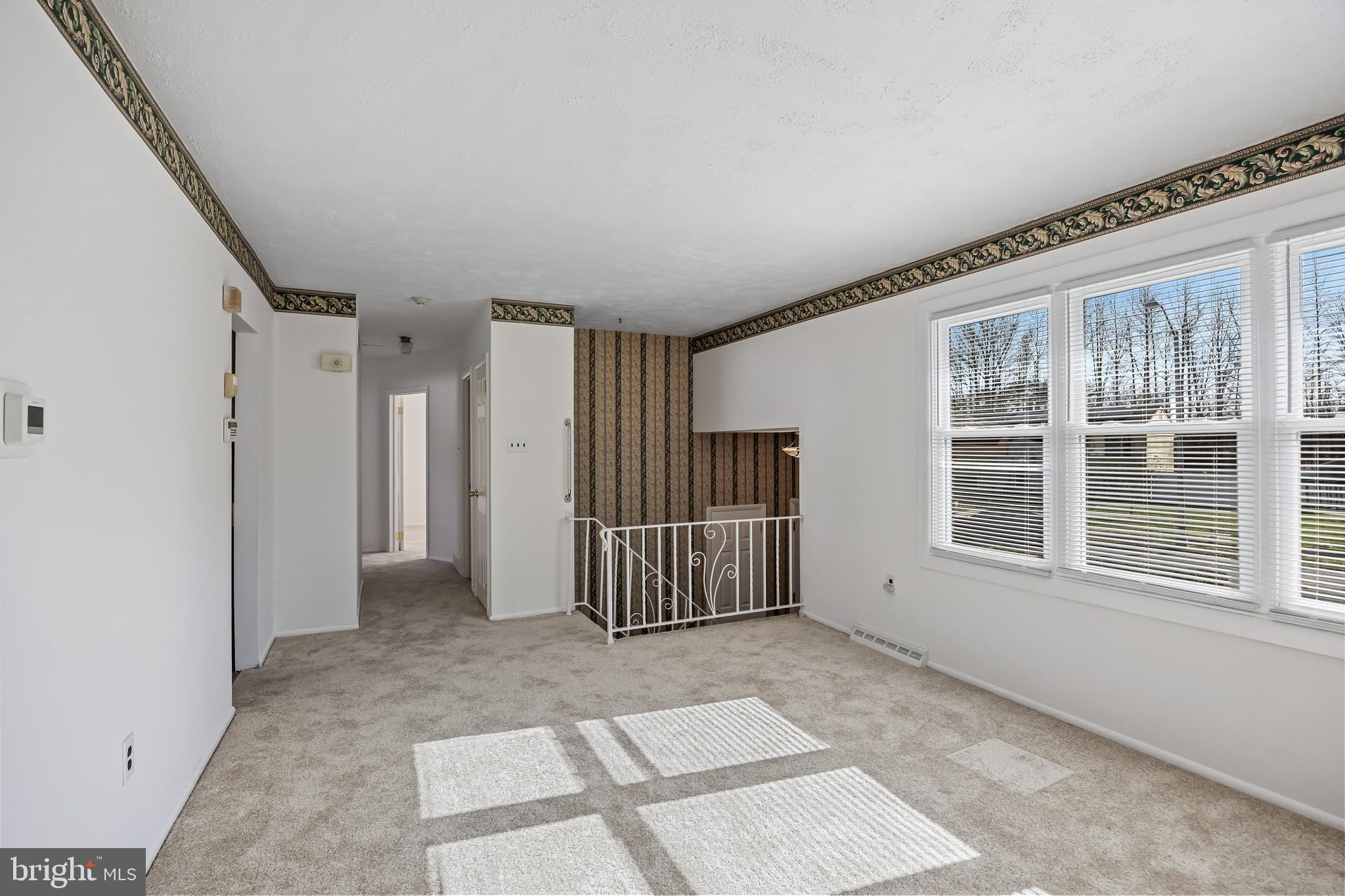 227 UNIVERSITY AVENUE