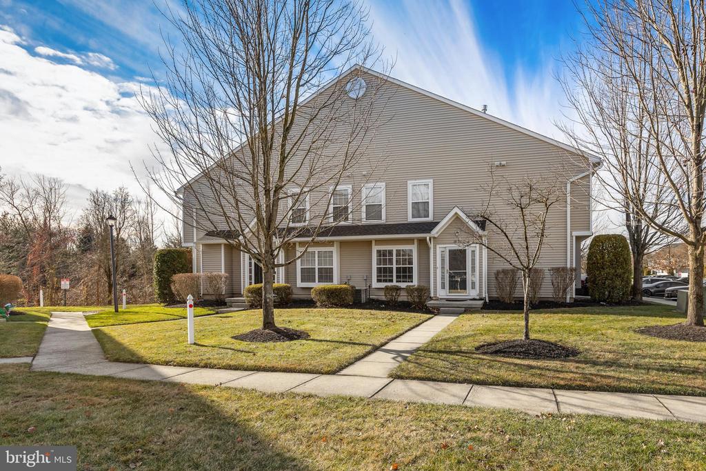 3808 BUXMONT ROAD