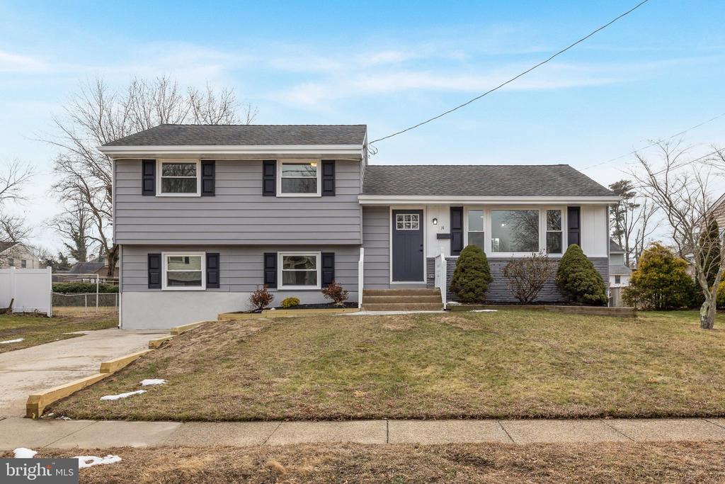14 WALNUT DRIVE