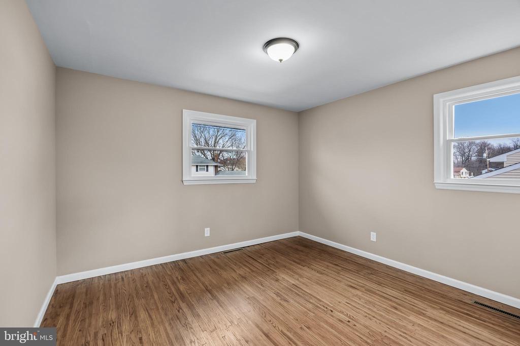 14 WALNUT DRIVE