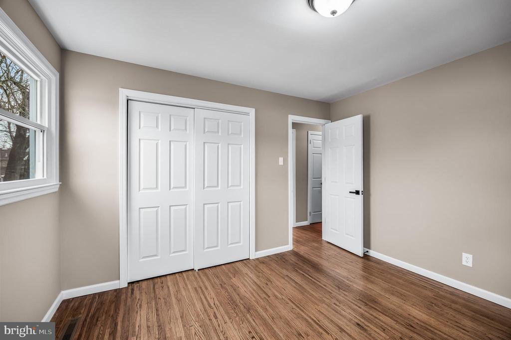 14 WALNUT DRIVE