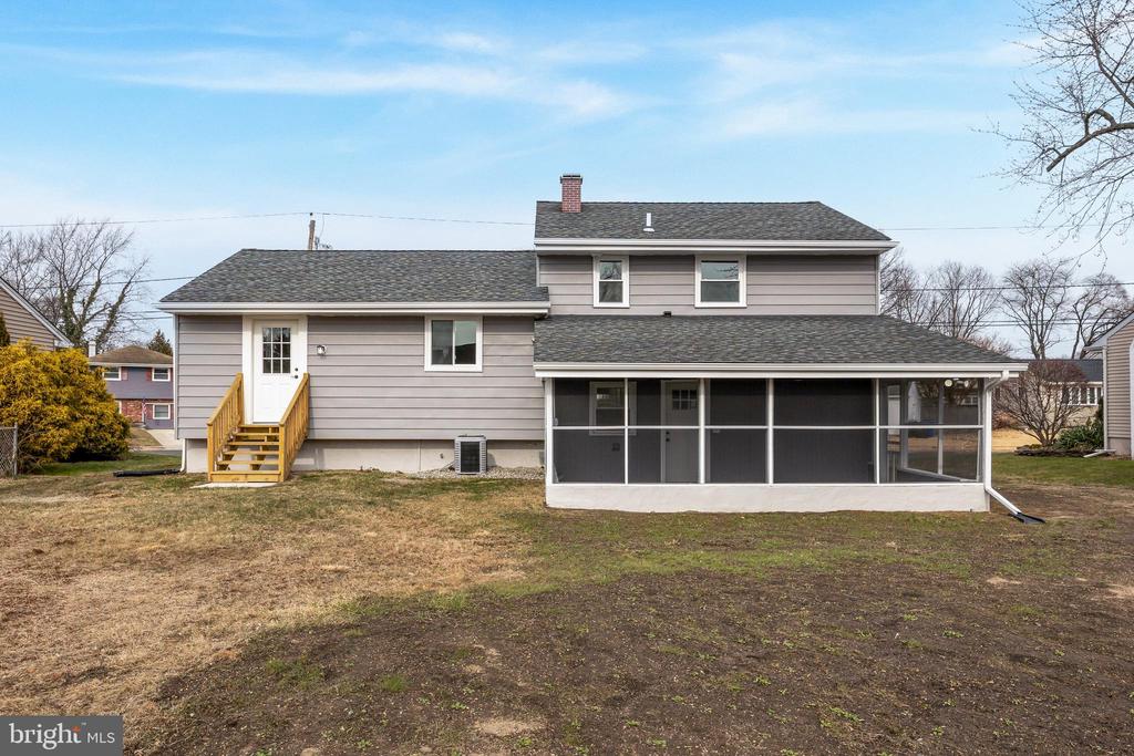 14 WALNUT DRIVE