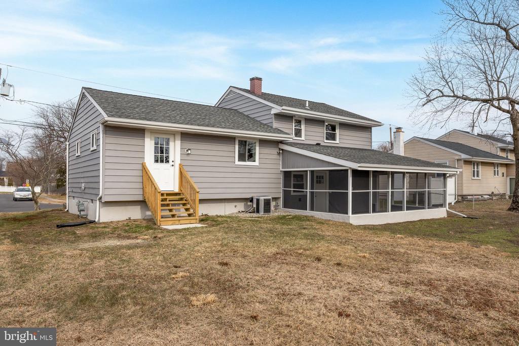 14 WALNUT DRIVE