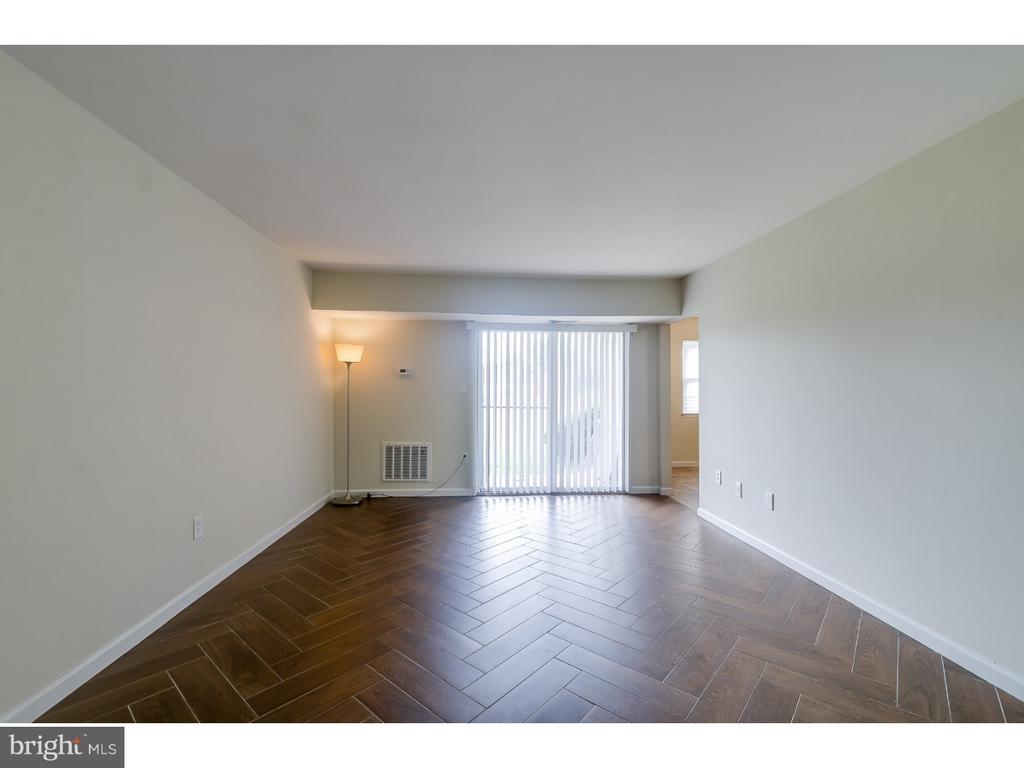 801 HENRI COURT