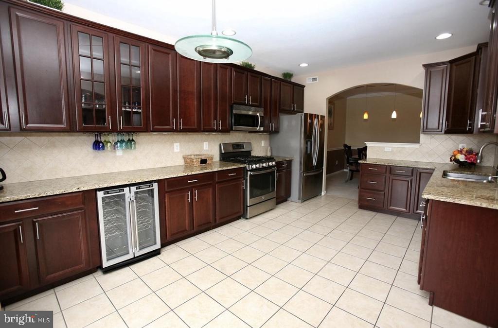 60 CYPRESS POINT