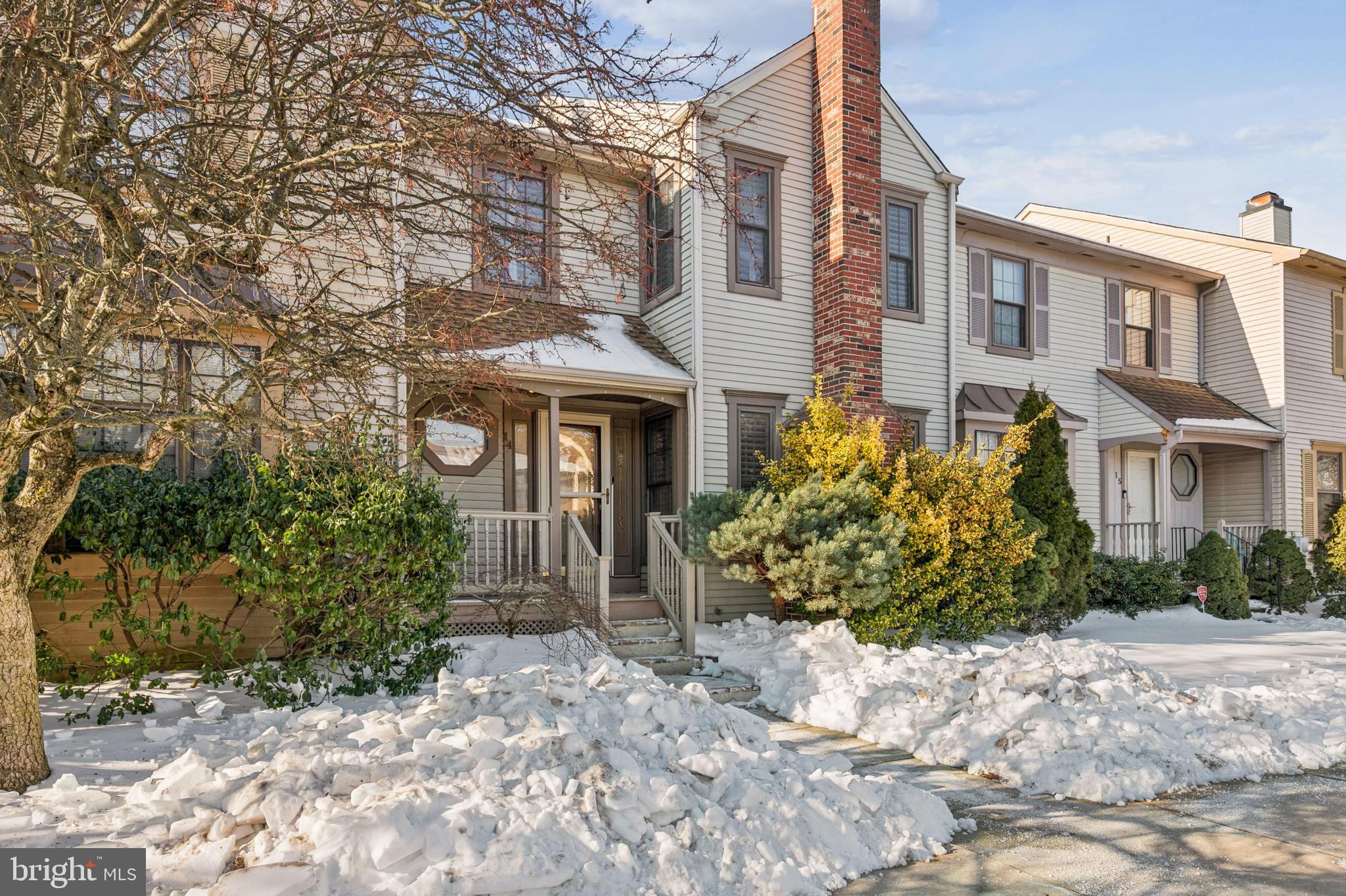 14 MERLOT COURT