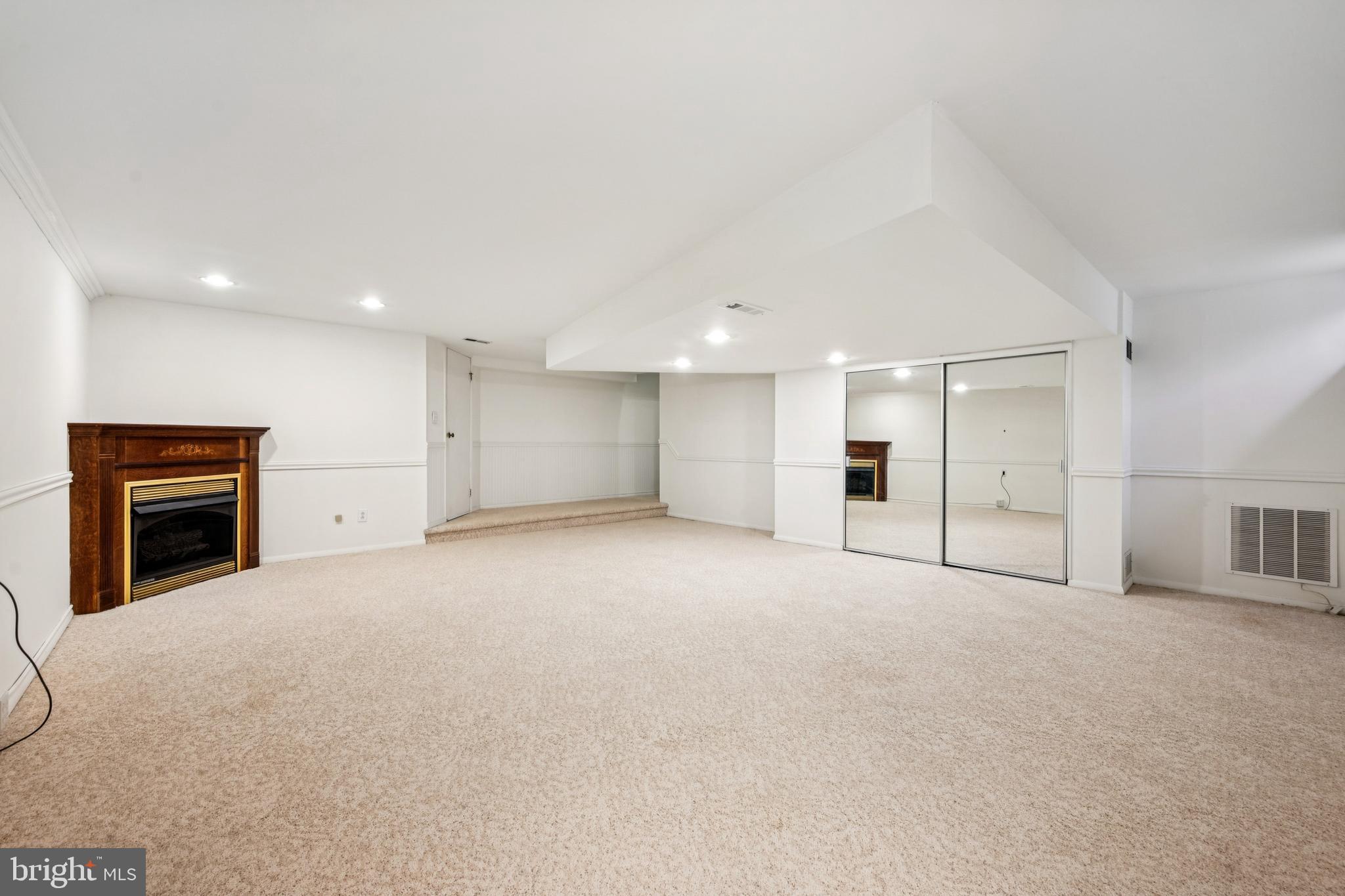 14 MERLOT COURT
