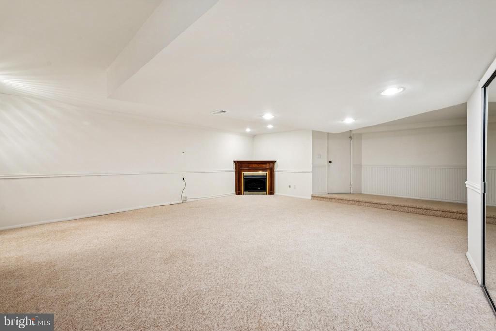 14 MERLOT COURT