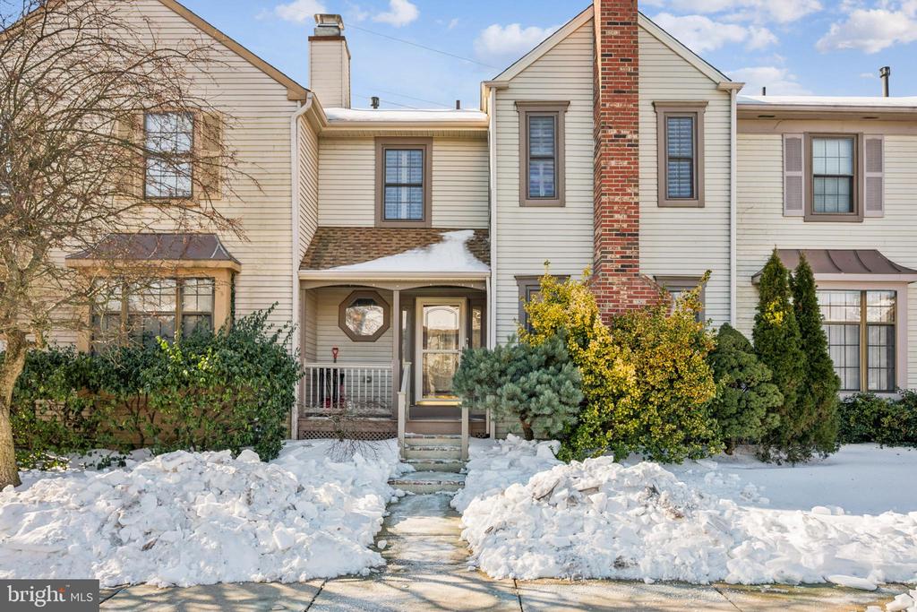 14 MERLOT COURT