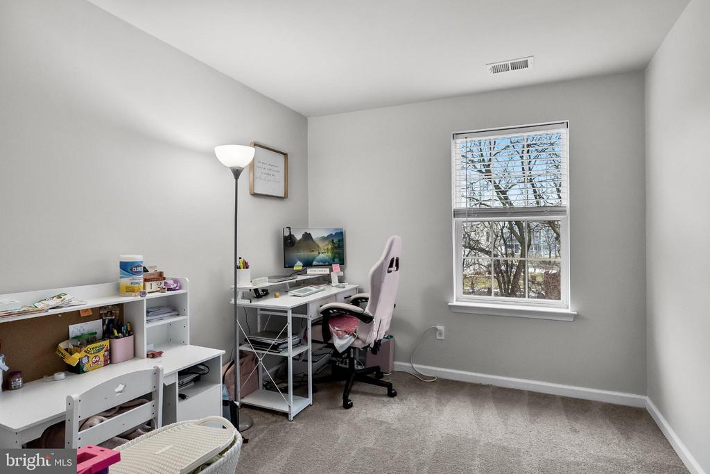 25 KATHERINE DRIVE