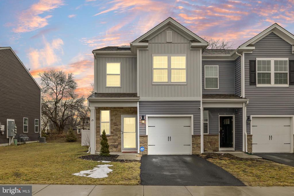 25 KATHERINE DRIVE