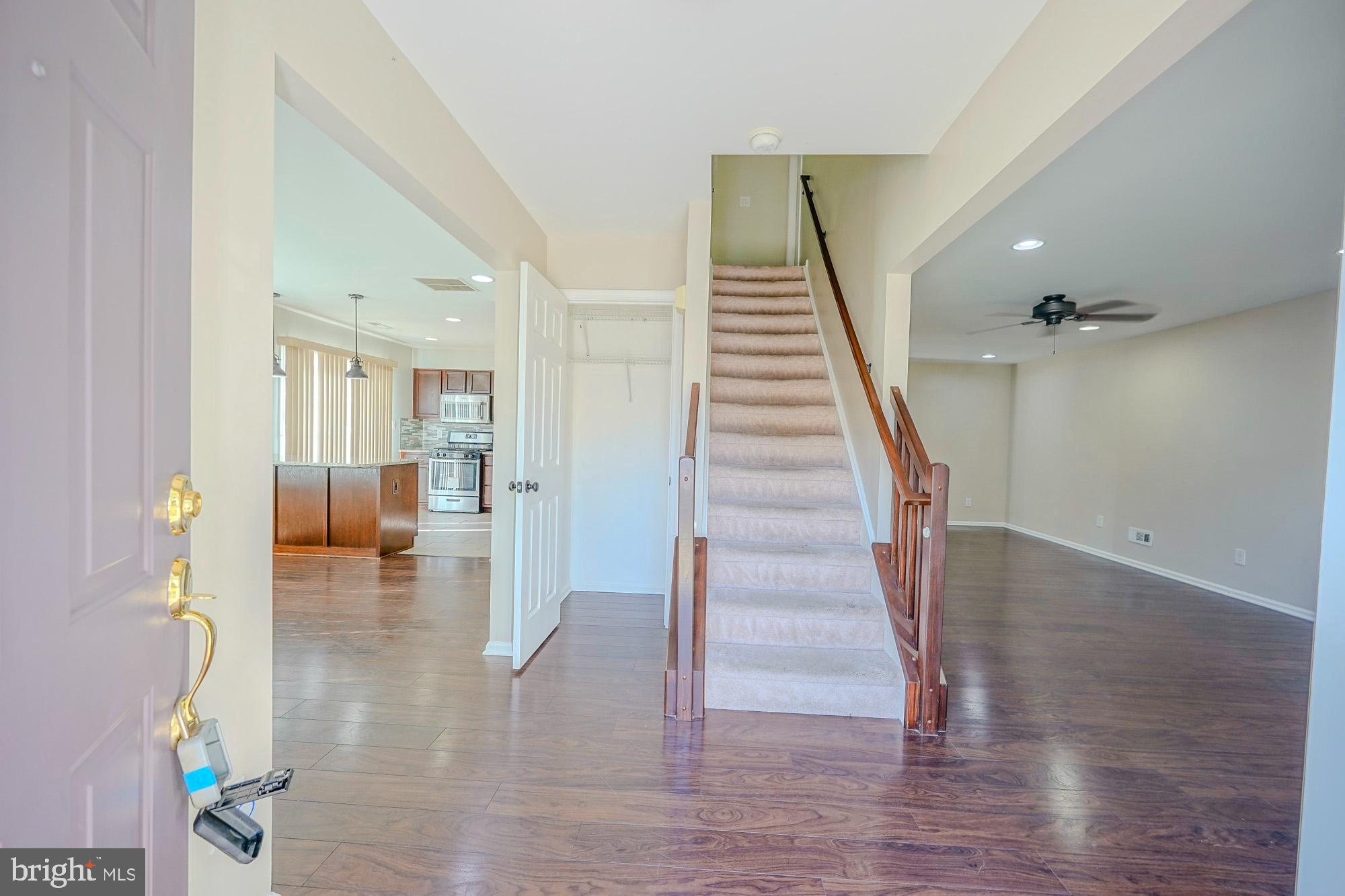3908 GRENWICH LANE