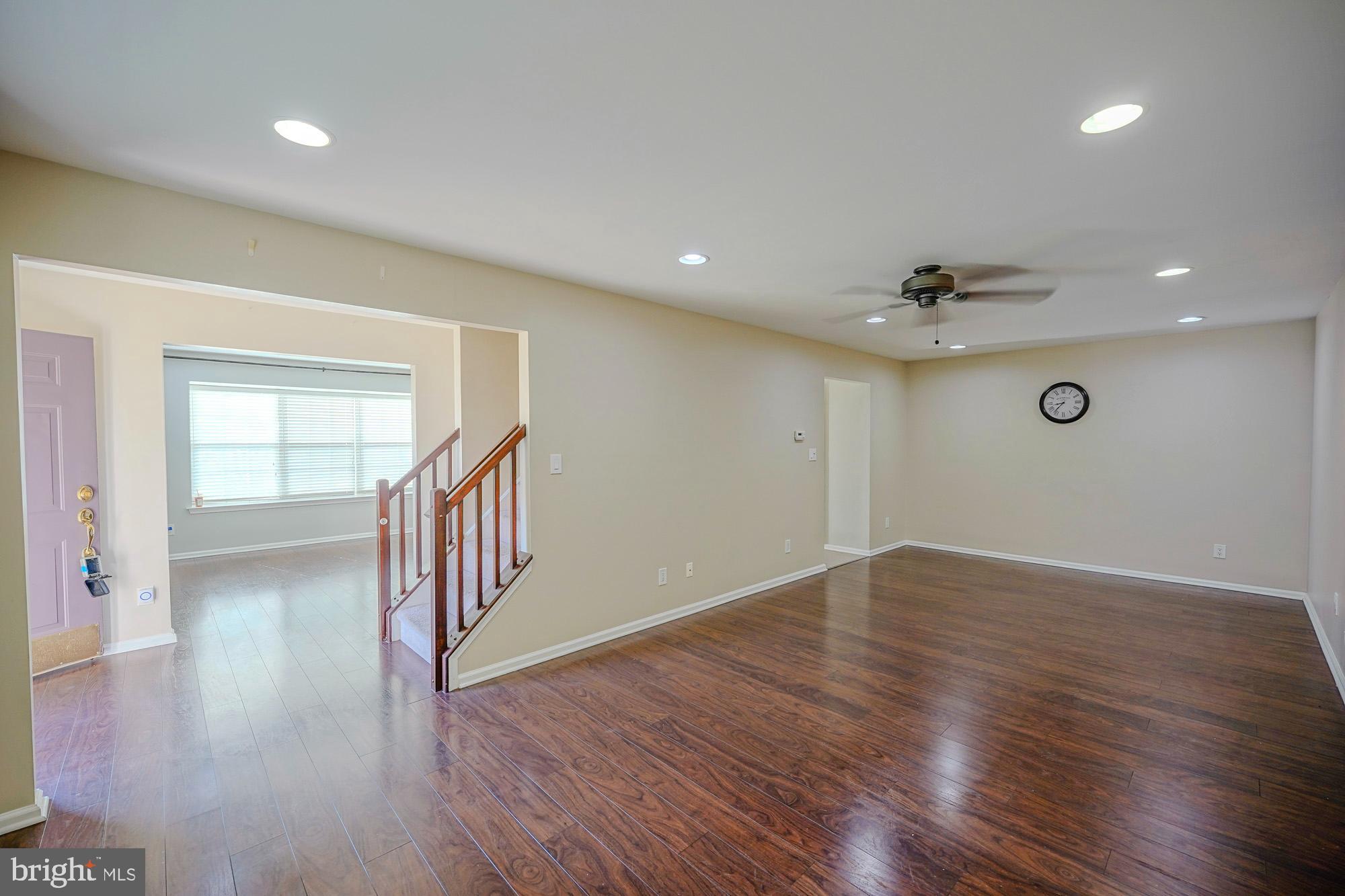3908 GRENWICH LANE