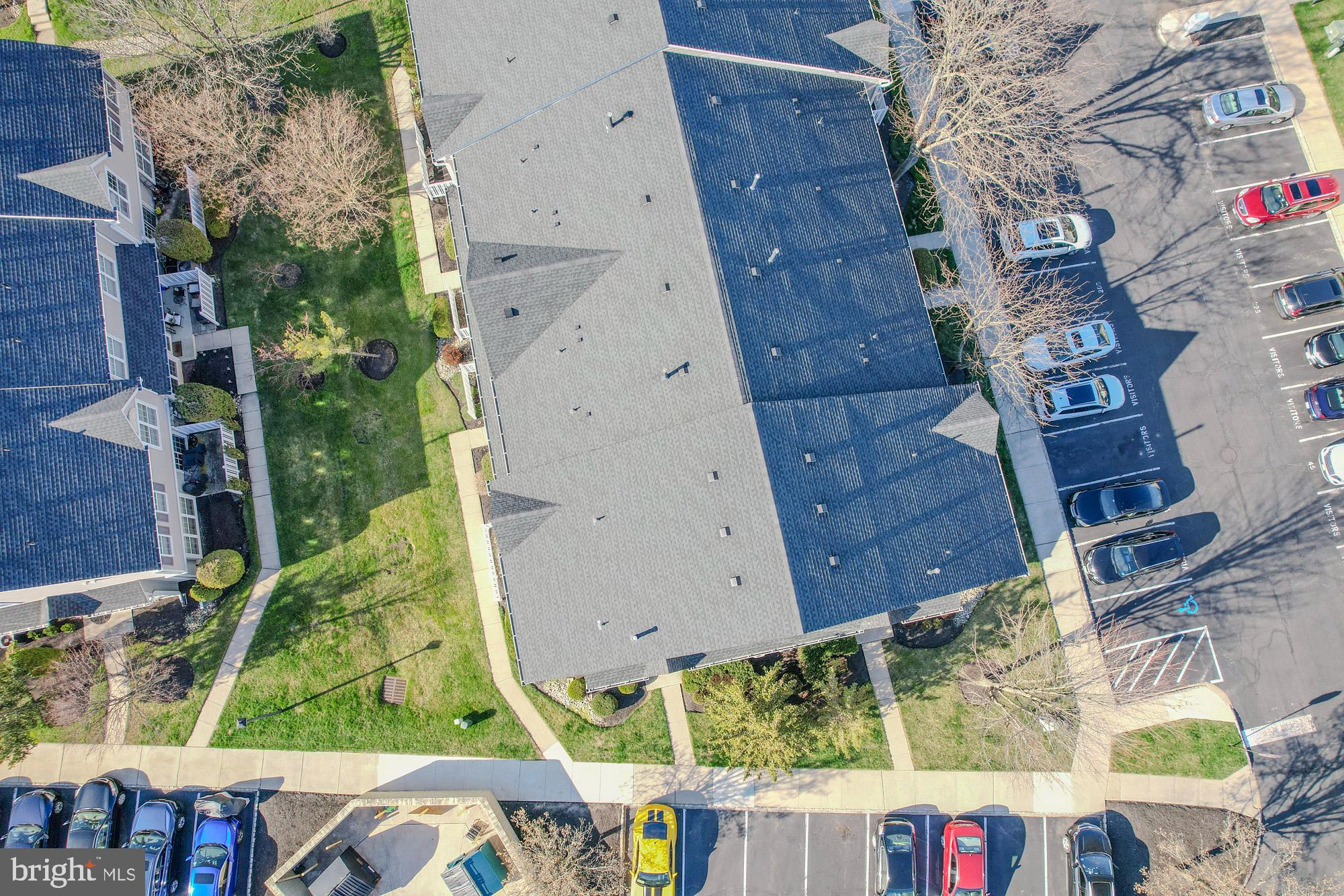 3908 GRENWICH LANE