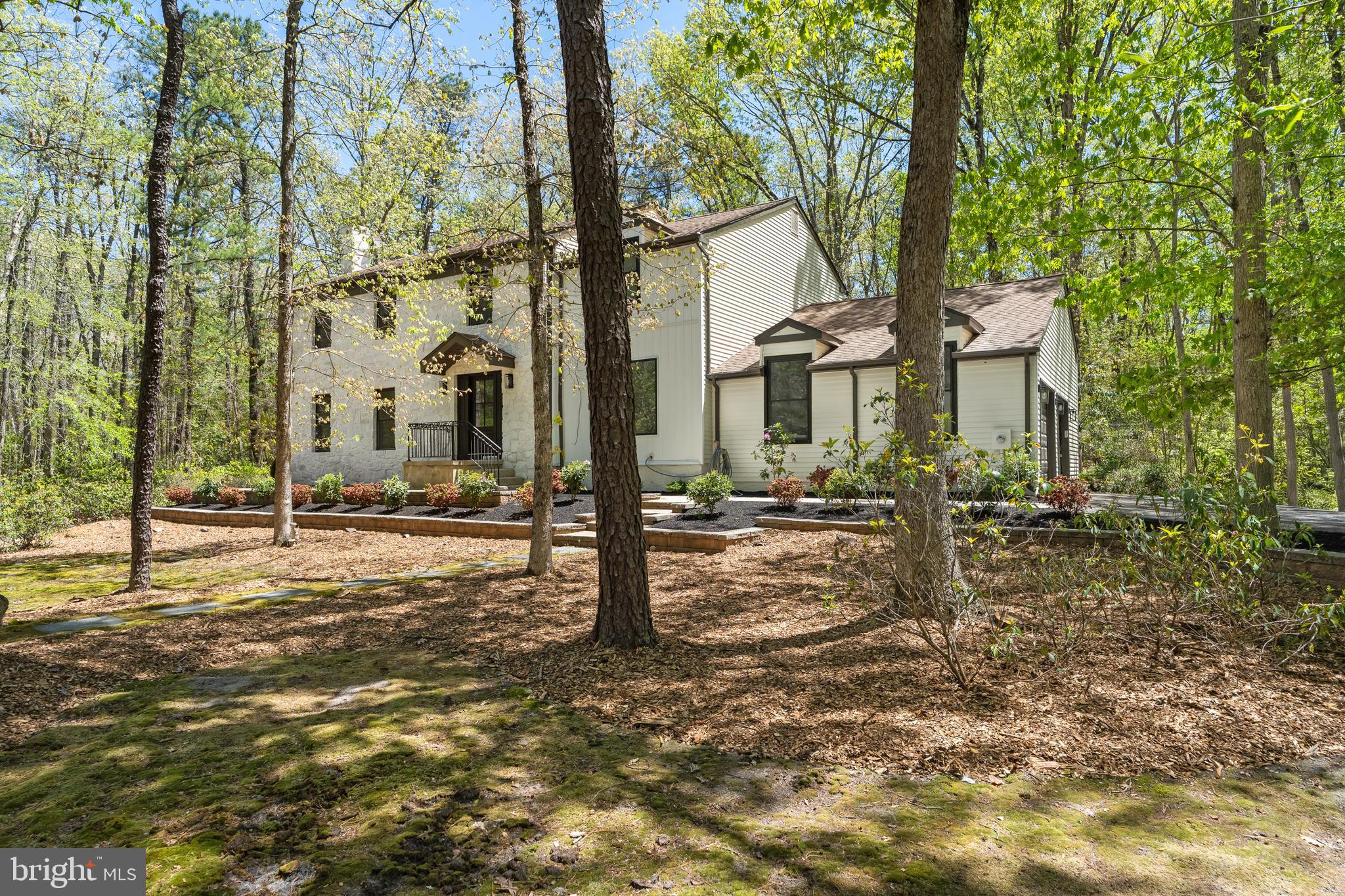 1 DICKSON DRIVE