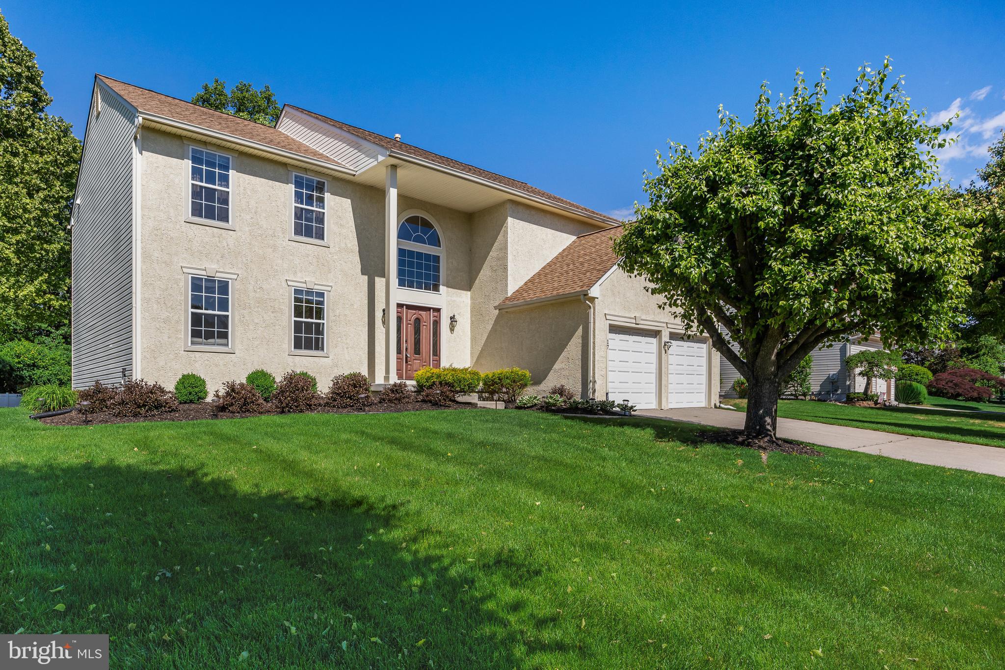 17 ADAMS DRIVE