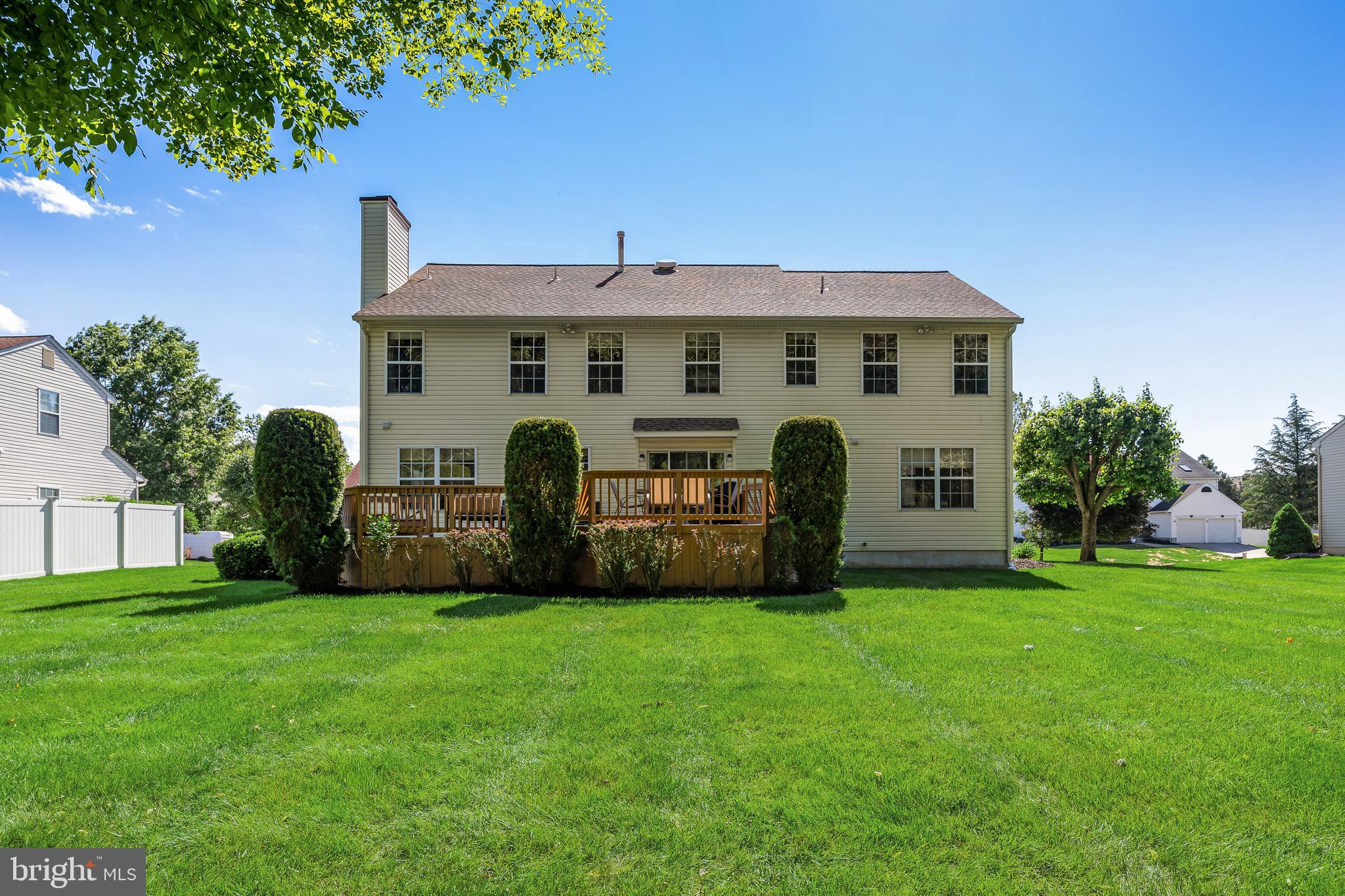 17 ADAMS DRIVE