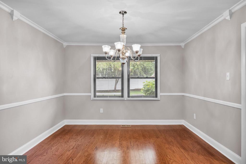 10 TRAYNOR LANE
