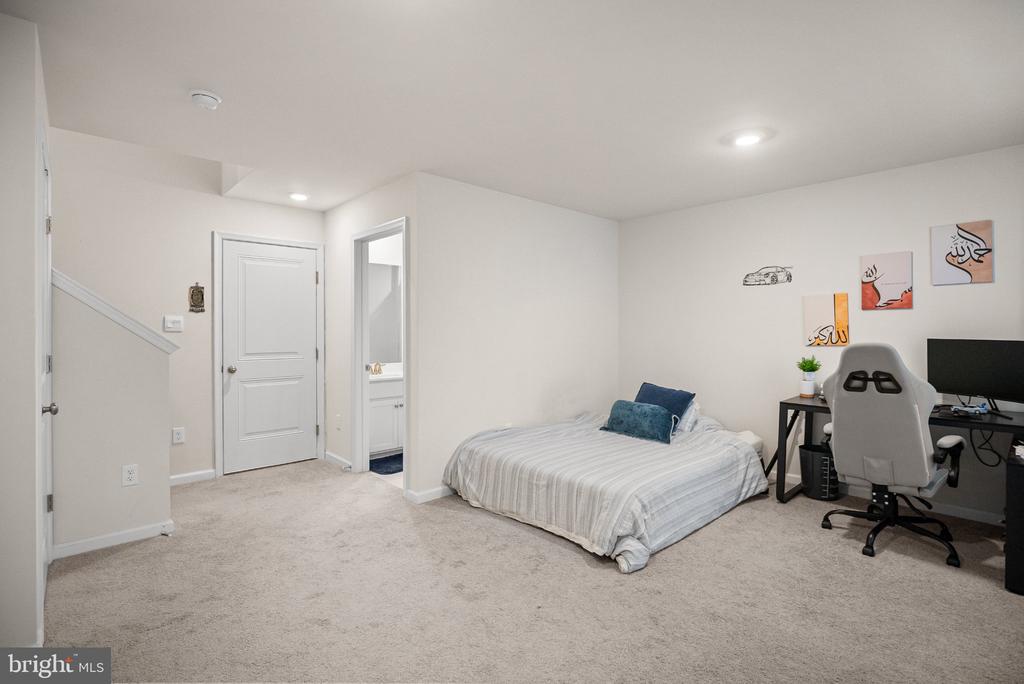 472 MONTE FARM ROAD