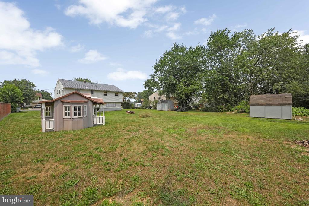 2109 BERKELEY DRIVE