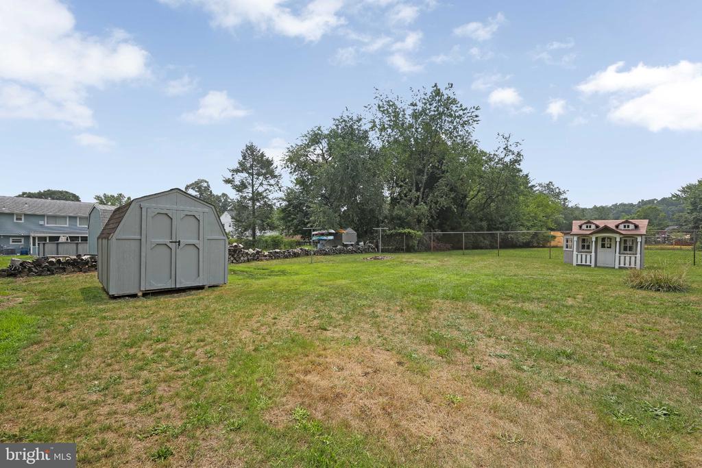 2109 BERKELEY DRIVE