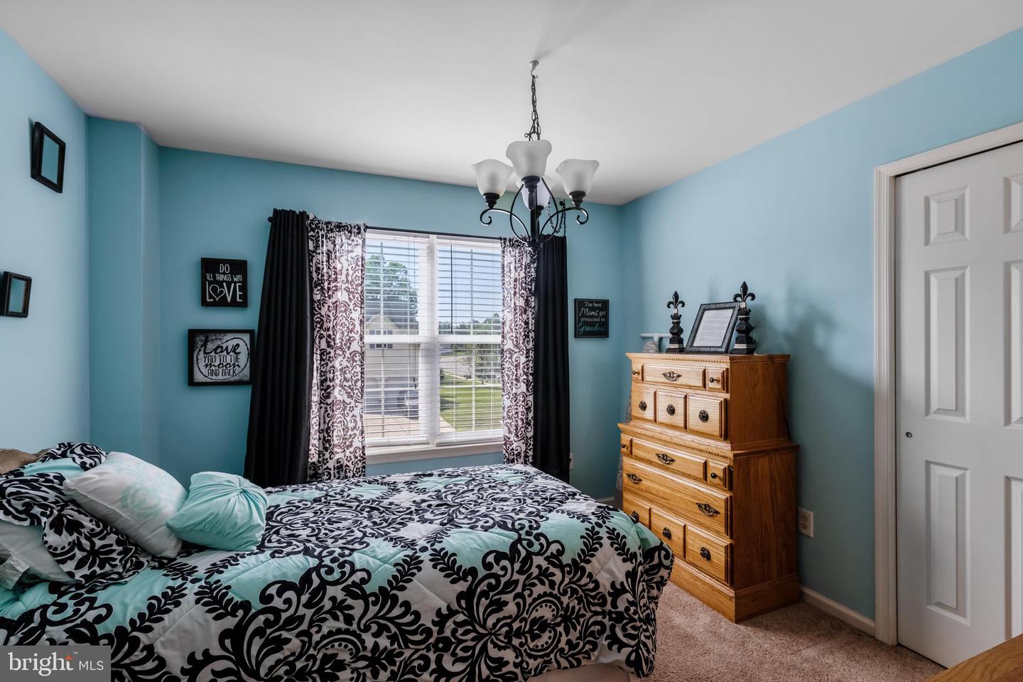 21 English Ivy Dr