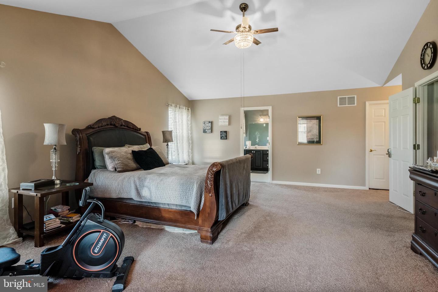 21 English Ivy Dr