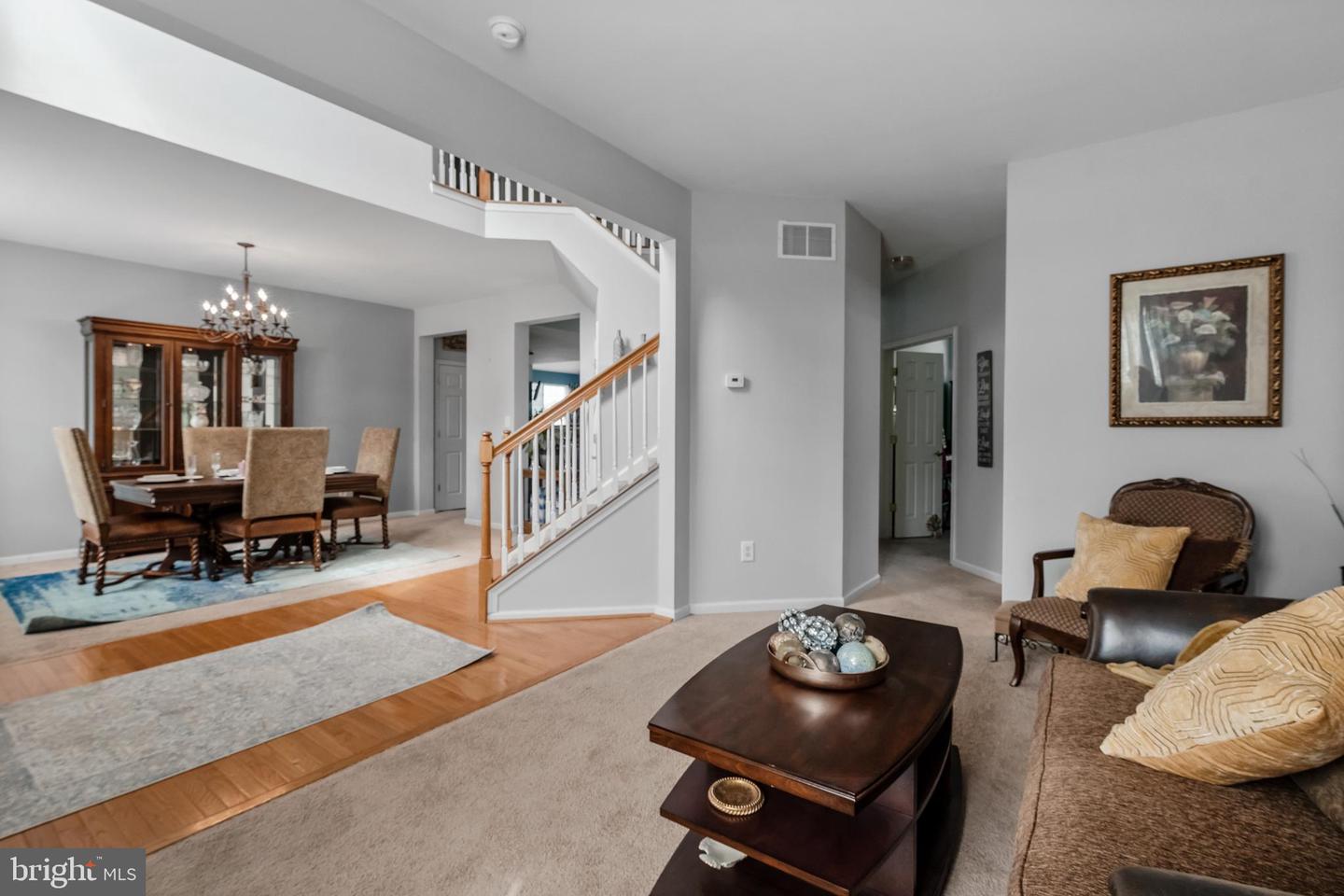 21 English Ivy Dr