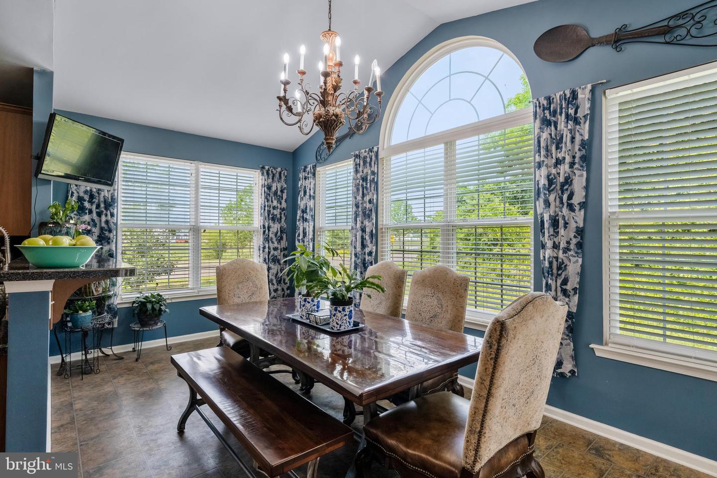 21 English Ivy Dr