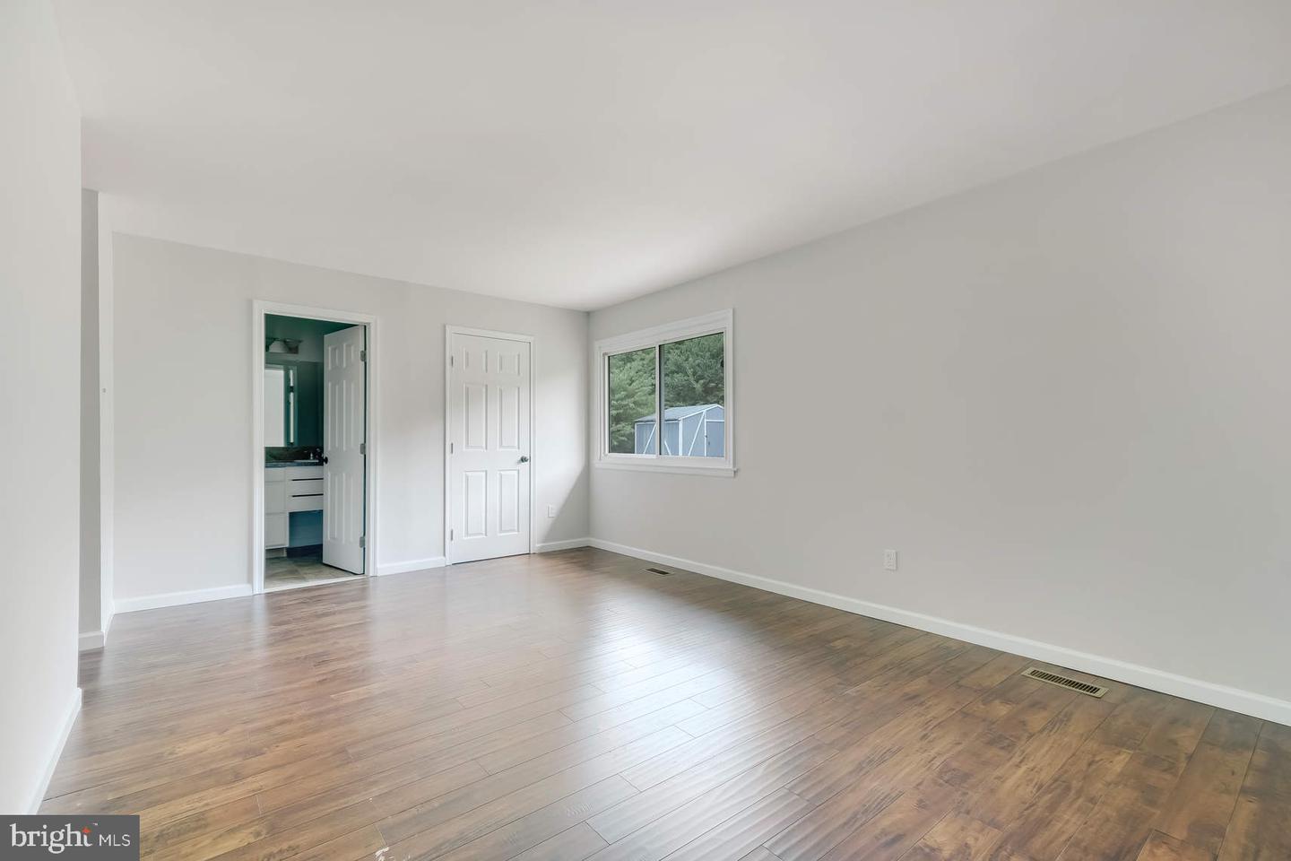 115 Arbor Meadow Dr
