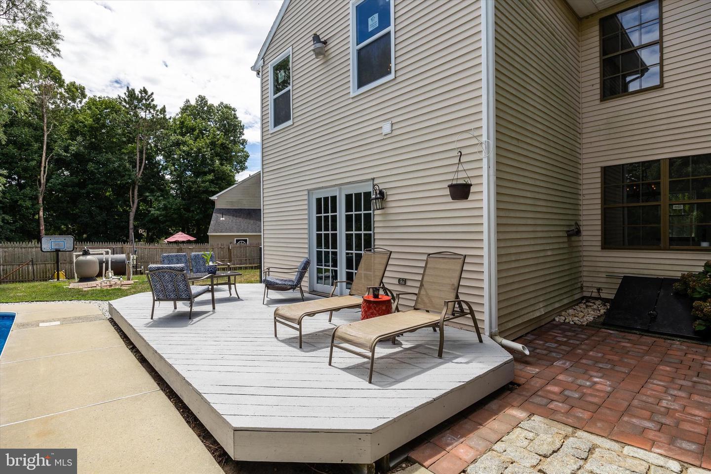 21 Belmont Ct