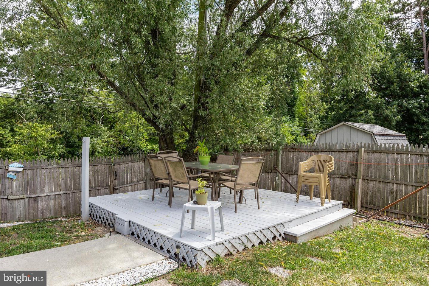 21 Belmont Ct