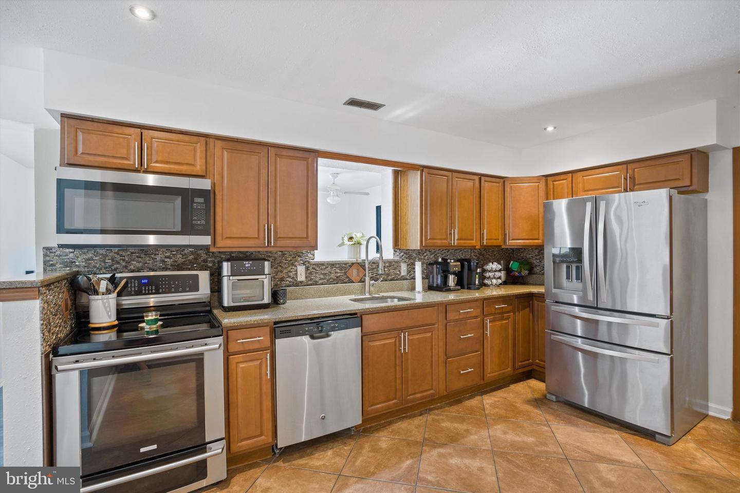 21 Belmont Ct