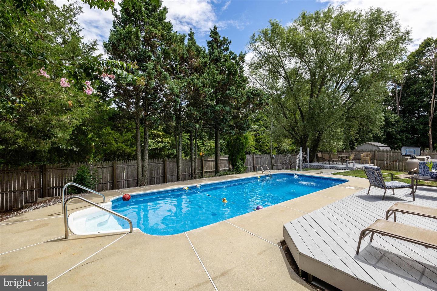 21 Belmont Ct
