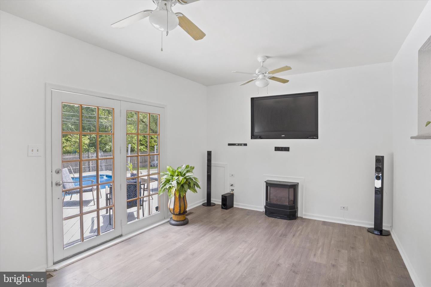 21 Belmont Ct