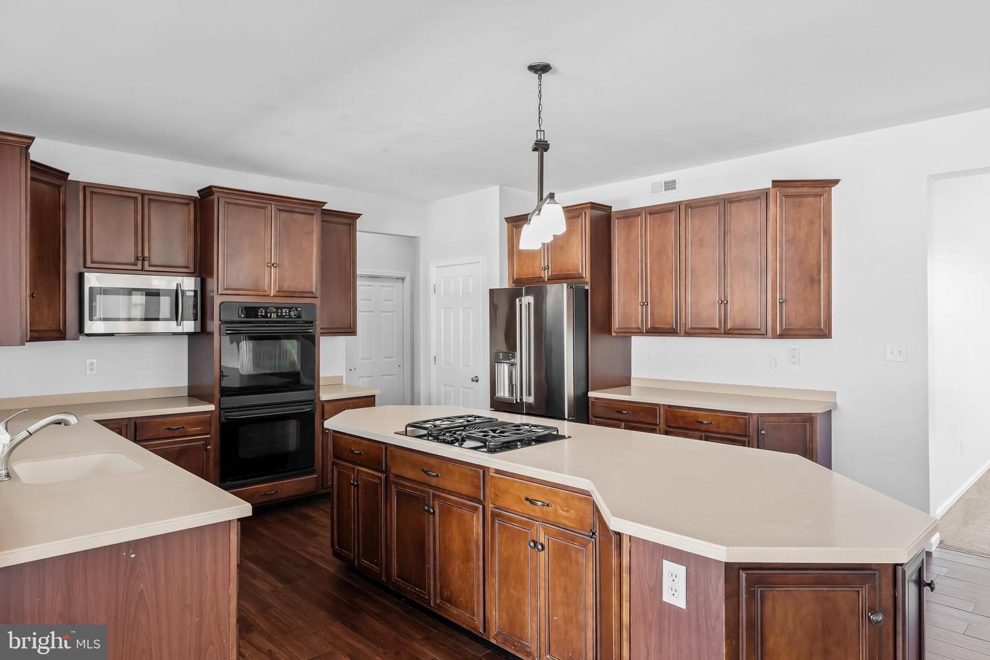 3 Mallards Crest Ct