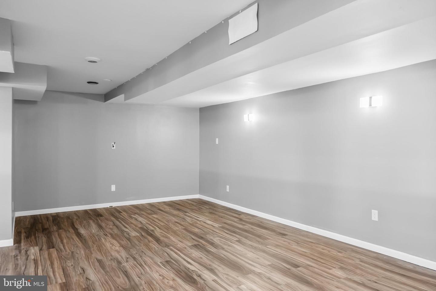 3 Mallards Crest Ct