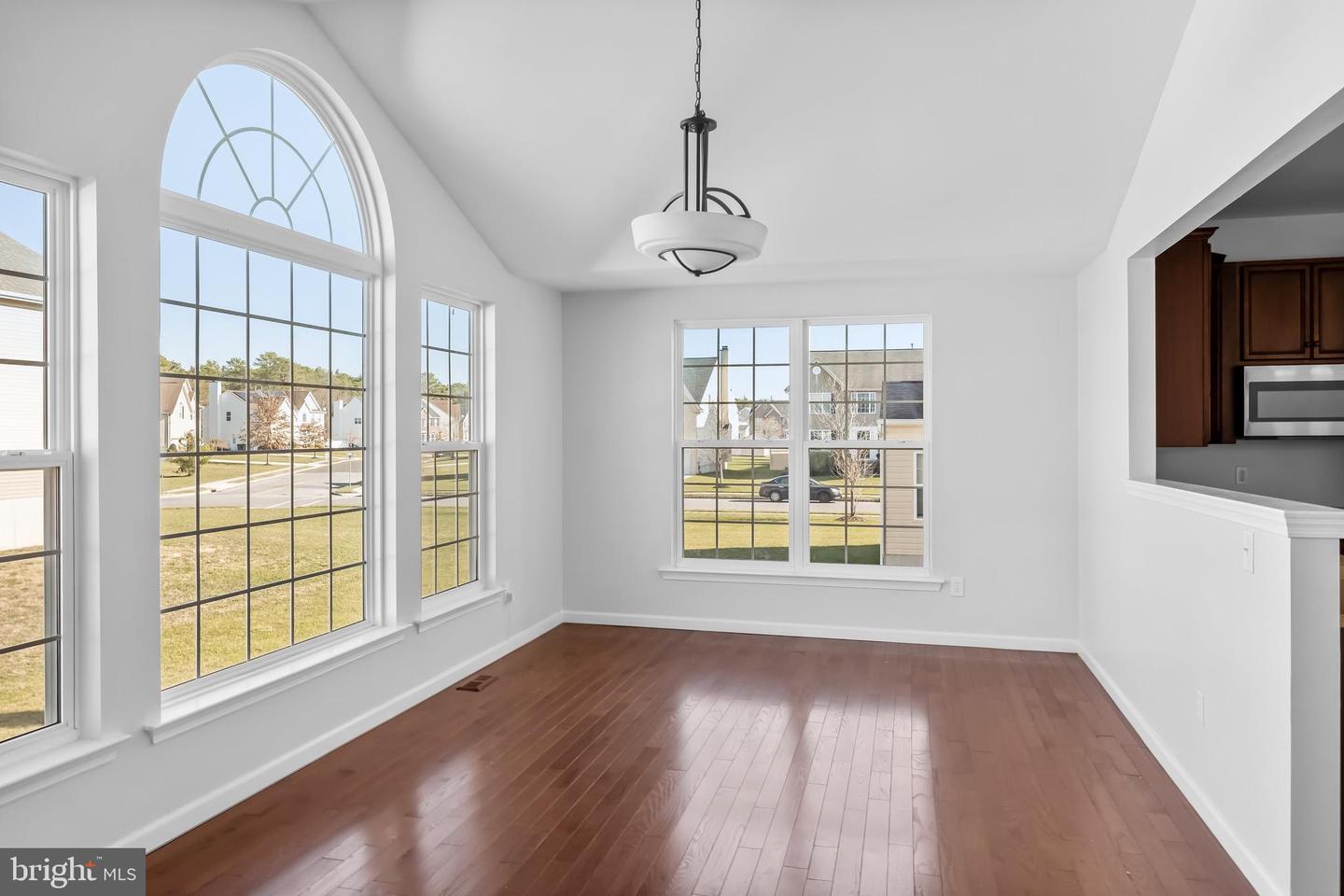 3 Mallards Crest Ct