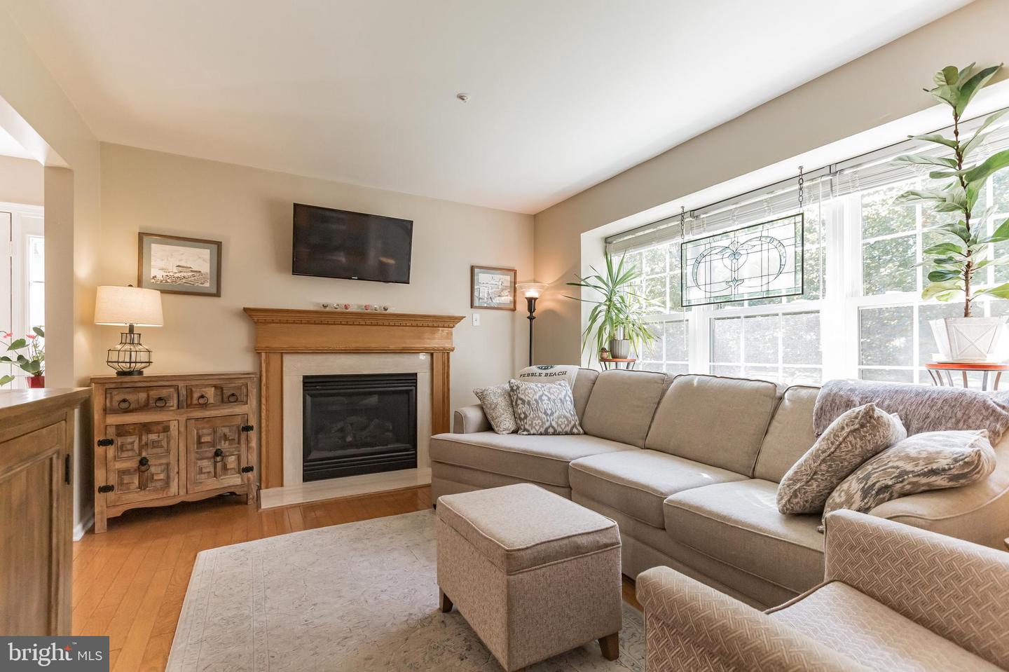 2204 Beacon Hill Dr