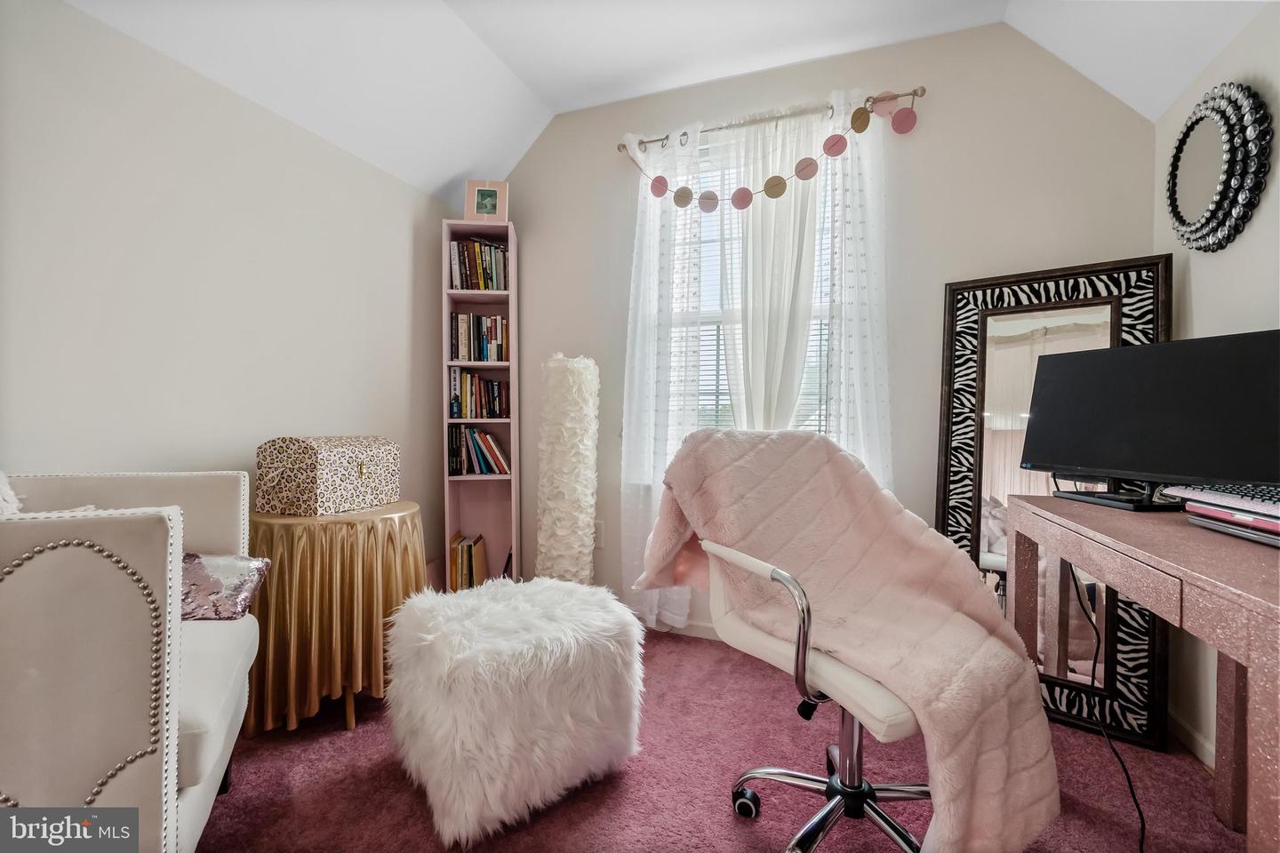 36 English Ivy Dr